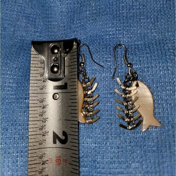 Fish Earrings (E5) - Picture 3 of 3